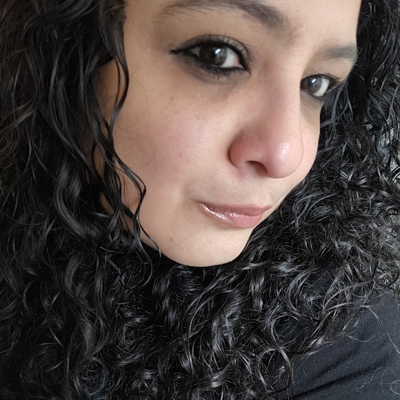 Meet your Posher, Tina - Picture 11 of 12